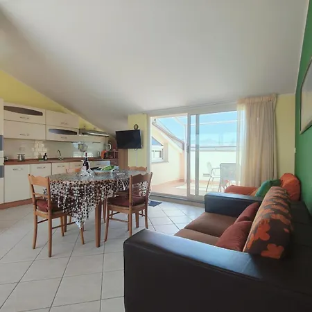 Apartment Sicilia, Mansarda Le Due Terrazze