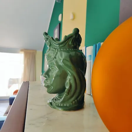 Sicilia, Mansarda Le Due Terrazze Apartamento *