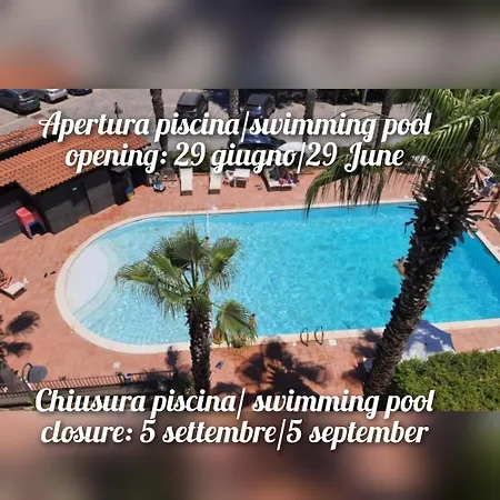 Sicilia, Mansarda Le Due Terrazze Apartment *